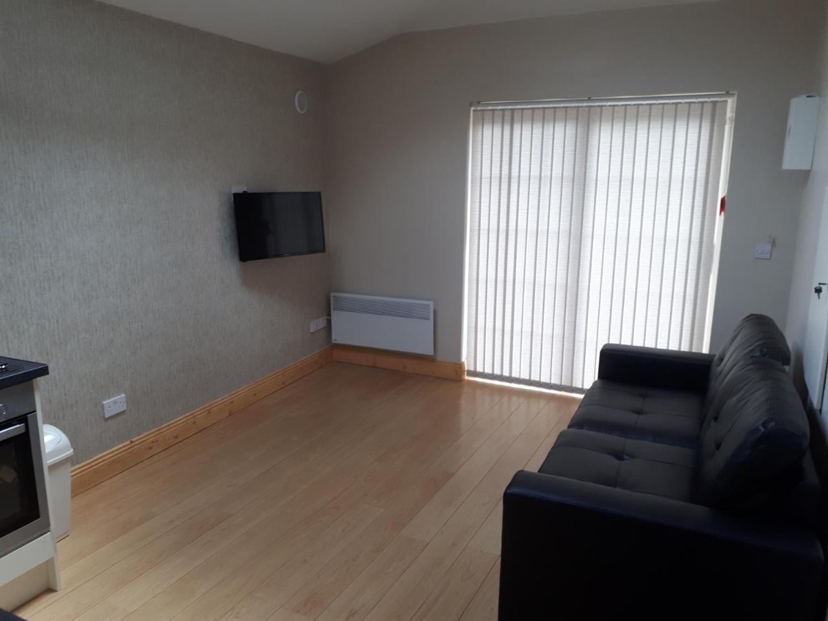 One Double Bedroom Flat Dublin Exterior photo